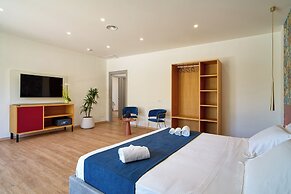 Ella suites & apartments