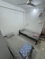 Mahayaatri Niwas