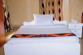 Kivu Go-Lax Resort