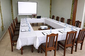Kivu Go-Lax Resort