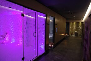 FAFA Premium Hotel & Spa