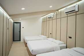 INSAHAUS Guest House Malang