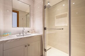 Roomszy Residences - Opera Grand