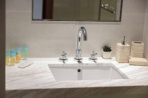 Roomszy Residences - Opera Grand