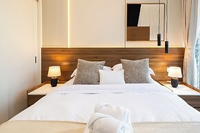 Roomszy Residences - Opera Grand