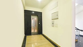Hotel Golden Petals