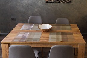 Apartment 8