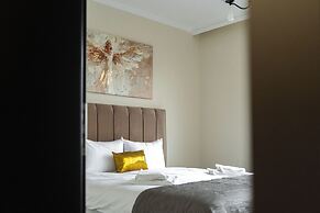 Apartment 8