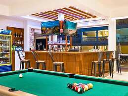 Manousis ApartHotel