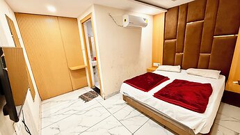 Hotel A Grand near All Main Places