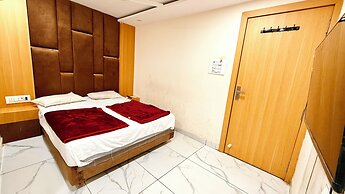 Hotel A Grand near All Main Places