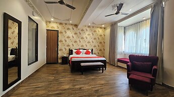 Hotel Ranavilas Palace