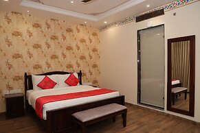 Hotel Ranavilas Palace
