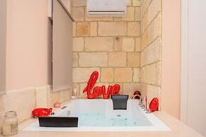 Roses Suite & Apartments