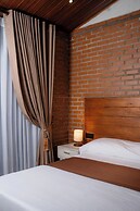 Sunsei Beach Negombo