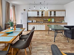 Ceres  Apartments