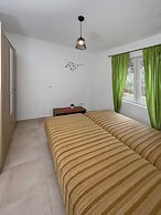Ceres  Apartments