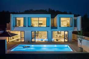 DOPO HOMESTAY