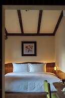 Olwen Boutique Hotel