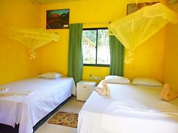 Nilmini Lodge