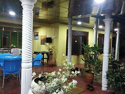 Nilmini Lodge