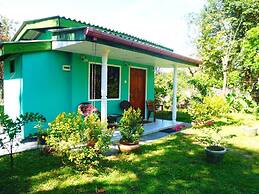Nilmini Lodge
