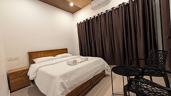 Grand Beach Villa Payyambalam