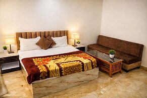 Satyam Guest House