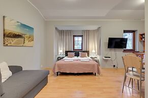 Zacisze Centrum  by Grand Apartments