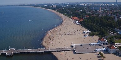 Zacisze Centrum  by Grand Apartments