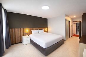 Karon House