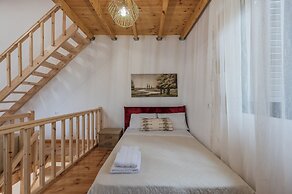 Kalimera Loft I Village Experience