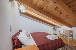 Kalimera Loft I Village Experience