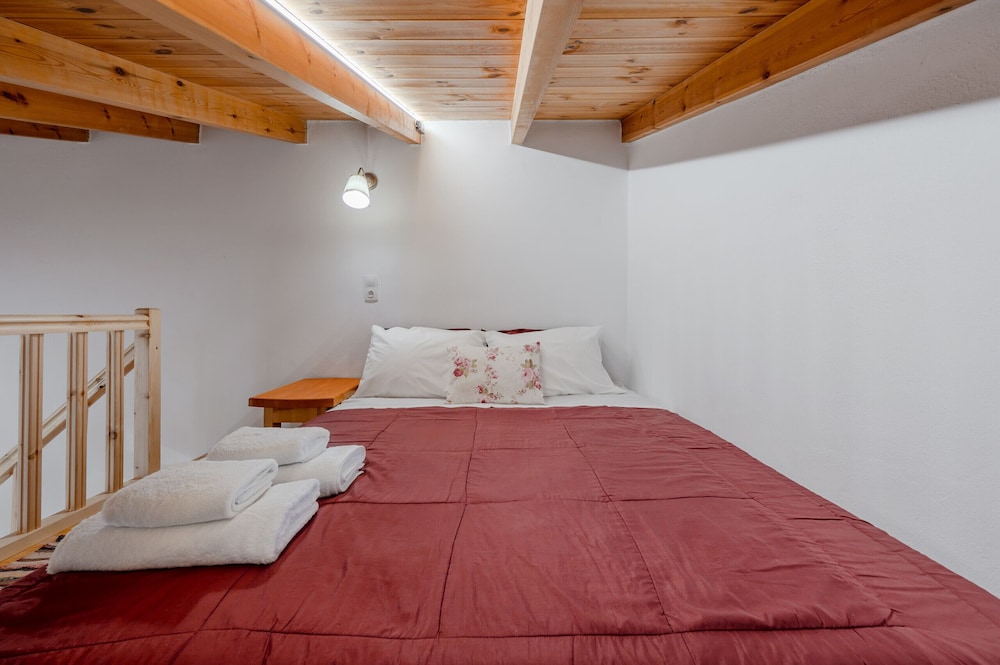 Kalimera Loft I Village Experience