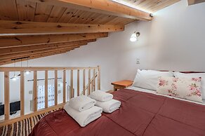Kalimera Loft I Village Experience