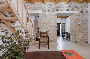 Kalimera Loft I Village Experience