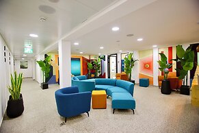 Azura Boutique Hotel