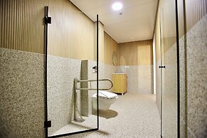 Azura Boutique Hotel