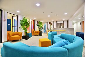 Azura Boutique Hotel
