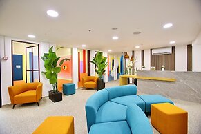 Azura Boutique Hotel