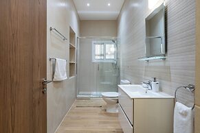 Verdant 1-BR Apt & Balcony in Larnaca