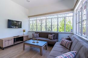 Verdant 1-BR Apt & Balcony in Larnaca