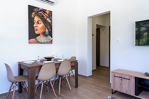Verdant 1-BR Apt & Balcony in Larnaca