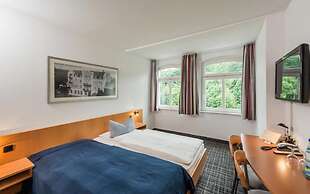 City Hotel