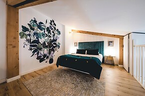 Les Précieuses Suites & Spa I