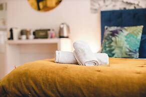 Les Précieuses Suites & Spa I