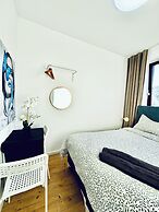 Central 8BR Stay with Garden and Terrace