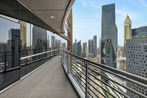 Luxury Suite Museum of the Future View