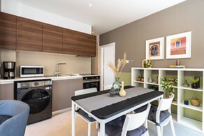Cloudwalk 1- BR Apartment in Larnaca
