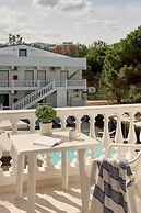 Kazaviti Hotel